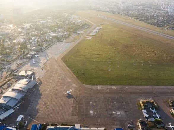 u-kiyevi-pereviryayut-informatsiyu-pro-minuvannya-aeroportu-zhulyani-ta-gotelyu-hilton