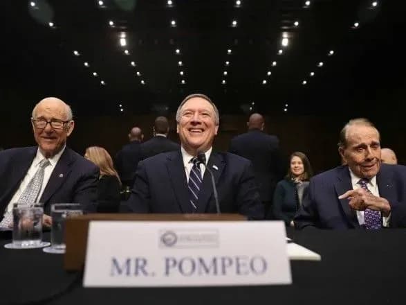 politico-u-kongresi-ssha-zazhadali-vid-pompeo-informatsiyu-po-kontaktam-iz-zelenskim