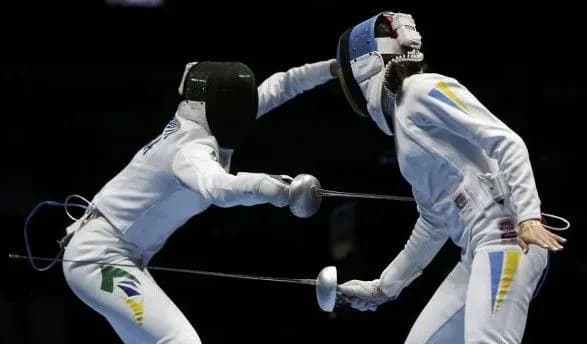 ukrayinki-triumfuvali-na-komandnomu-kubku-yevropi-z-fekhtuvannya