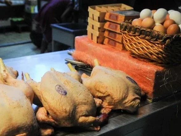 z-pochatku-roku-podeshevshali-kuryatina-yaytsya-ta-salo