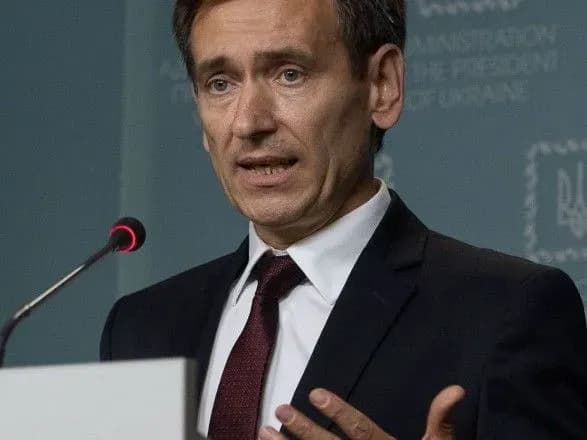 u-prezidenta-vvazhayut-scho-narazi-noviy-zakon-pro-osobliviy-status-donbasu-ne-potriben