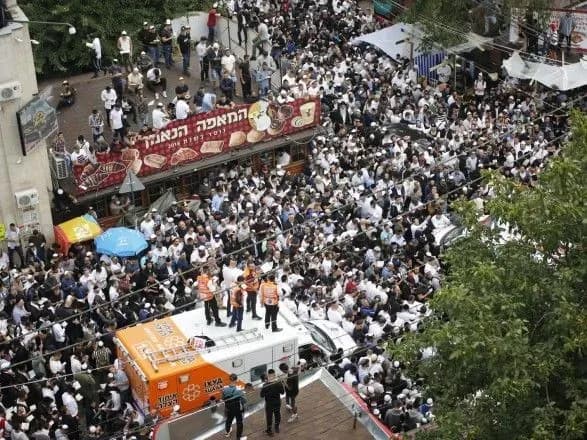 v-umani-zalishayetsya-sche-ponad-20-tisyach-palomnikiv-khasidiv