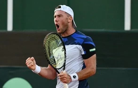 na-shlyakhu-do-chvertfinalu-tenisist-marchenko-prodovzhiv-peremozhnu-seriyu