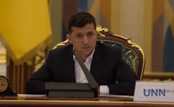 na-odeschinu-zavtra-yide-prezident