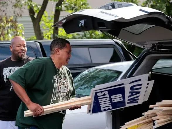 profspilka-u-ssha-dosyagla-ugodi-z-kompaniyeyu-general-motors-proti-yakoyi-straykuvali-mayzhe-50-tis-pratsivnikiv