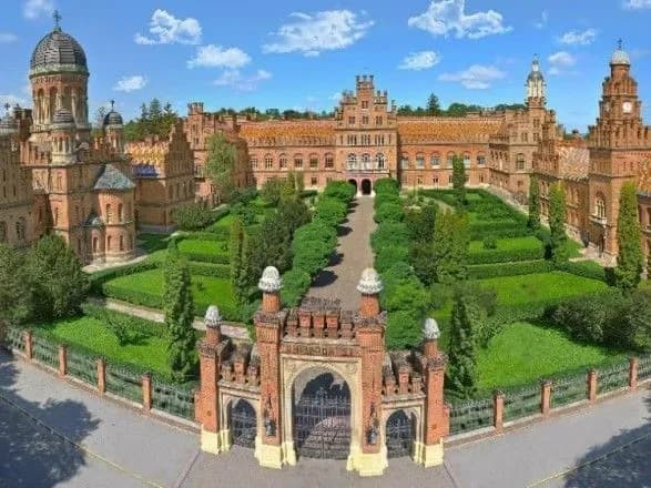 bukovina-otrimala-do-byudzhetu-z-pochatku-roku-ponad-700-tis-grn-turistichnogo-zboru