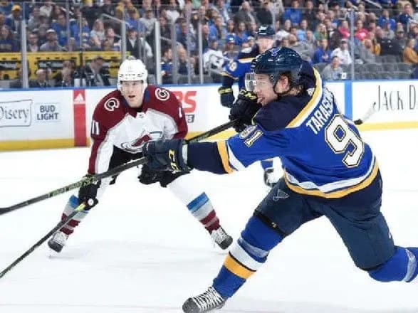 chinni-volodari-kubku-stenli-perervali-seriyu-porazok-v-nkhl