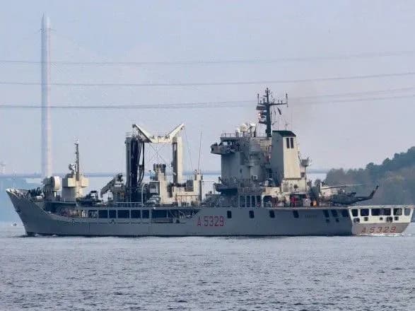 u-chorne-more-uviyshla-protiminna-grupa-nato