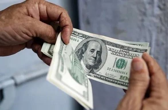 v-odesi-prokuror-zaproponuvav-vityagti-z-sizo-pidozryuvanogo-za-10-tis-dolariv