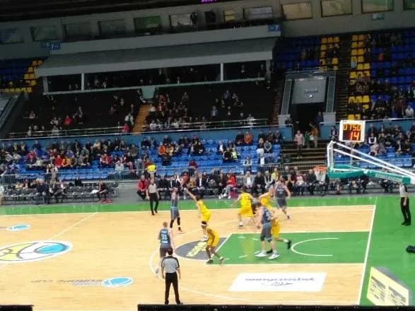 kiyiv-basket-ta-dnipro-proveli-ochniy-poyedinok-na-starti-kubka-yevropi-fiba