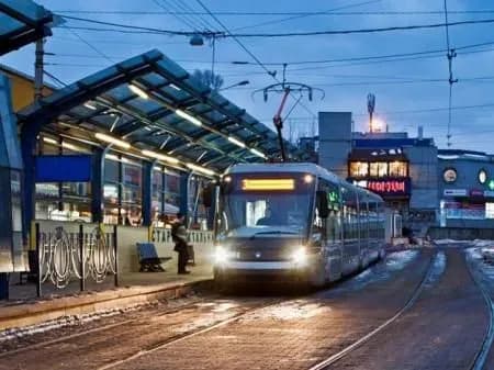 u-kiyevi-na-vikhidnikh-ne-yizditime-shvidkisniy-tramvay