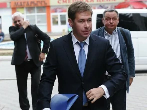 poroshenko-ne-ye-figuruye-yak-pidozryuvaniy-abo-obvinuvacheniy-u-spravakh-dbr-advokat