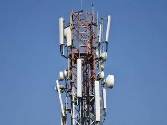 v-okupovanomu-donetsku-diversanti-pidirvali-mobilnu-vishku-boyovikiv