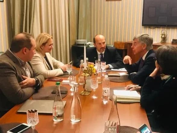 ukrayina-ta-ssha-obgovorili-vprovadzhennyu-platformi-e-veteran