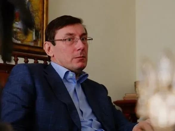 lutsenko-figuruye-u-kriminalnikh-provadzhennyakh-dbr-truba