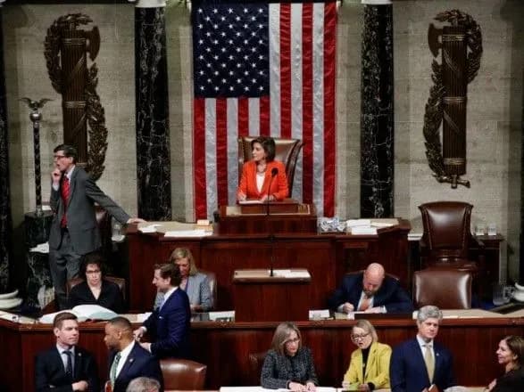 palata-predstavnikiv-ssha-ukhvalila-rezolyutsiyu-schodo-protseduri-impichmentu-trampa