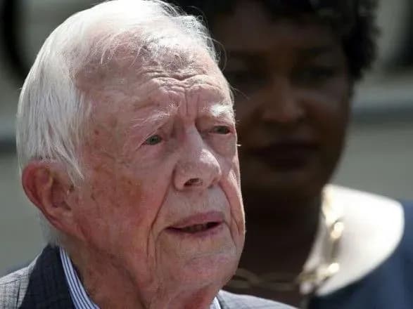 kolishniy-prezident-ssha-karter-znovu-potrapiv-do-likarni