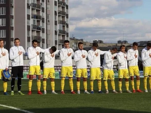 zbirna-ukrayini-u-19-rozgromnim-vigrashem-startuvala-u-vidbori-na-chye-2020