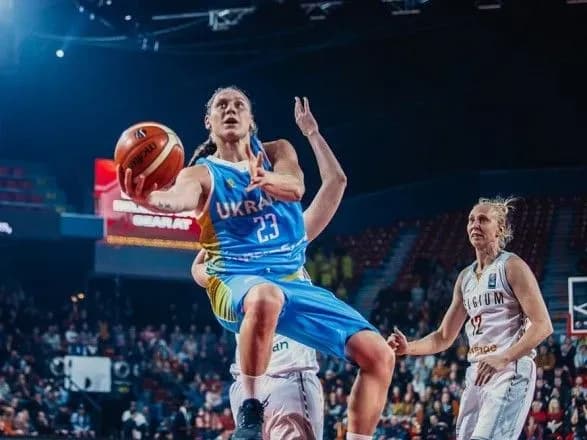 ukrayinki-postupilisya-u-startoviy-bitvi-za-putivku-na-yevrobasket-2021