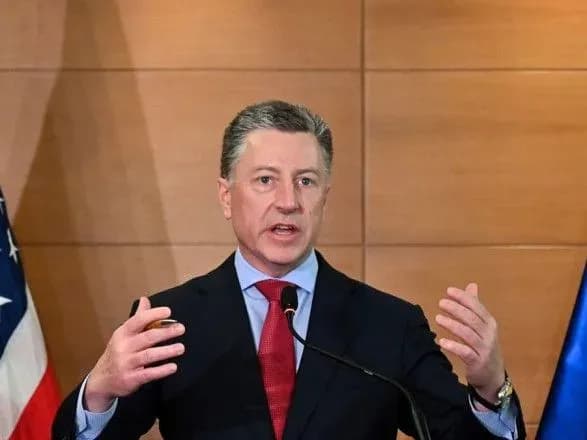 zmi-volker-zminiv-chastinu-svidchen-u-spravi-pro-impichment-trampa