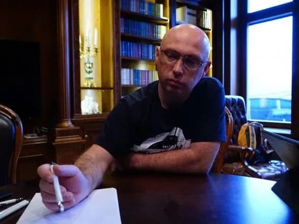 ya-ne-svyatosha-kontrabandist-firmanyuk-rozpoviv-kim-ye-naspravdi