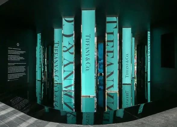 louis-vuitton-kupuye-yuvelirniy-brend-tiffany-za-16-2-mlrd-dolariv