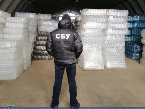 u-dvokh-oblastyakh-viluchili-kontrafaktnogo-alkogolyu-na-1-5-mln-griven