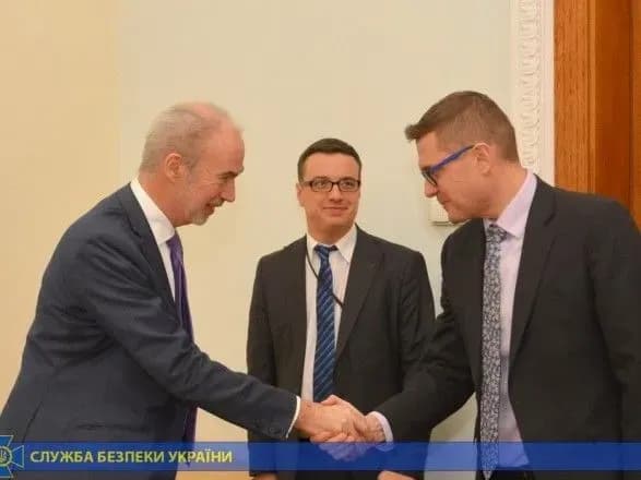 golova-sbu-obgovoriv-z-poslom-frantsiyi-protidiyu-kiberzagrozam