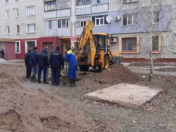 u-svitlovodsku-trivayut-roboti-iz-likvidatsiyi-proriviv-teplomerezhi