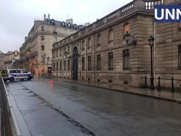 novak-ushakov-ta-surkov-uviyshli-do-rosiyskoyi-delegatsiyi-na-normandskiy-zustrichi