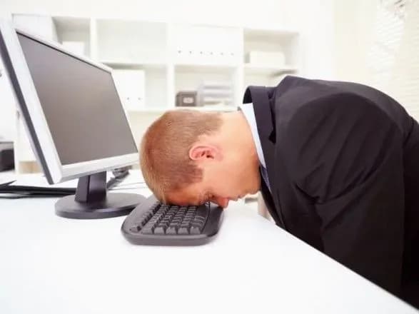 proektom-trudovogo-kodeksu-skasovuyut-obmezhennya-ponadnormovoyi-pratsi