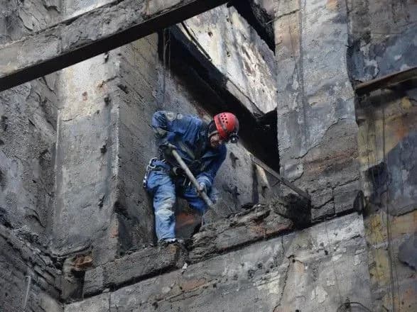 pozhezha-u-koledzhi-v-odesi-fragmenti-elektroprovodki-napravili-na-ekspertizu