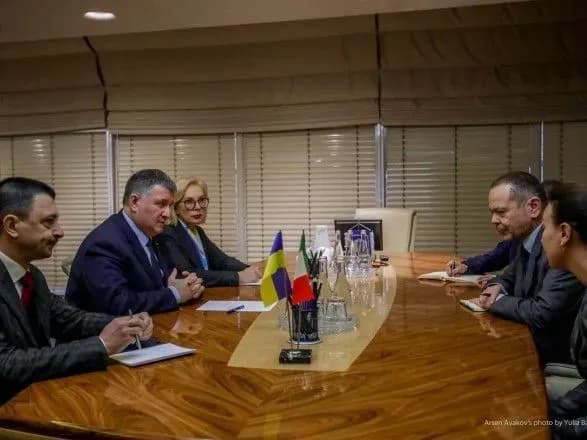 avakov-zayaviv-scho-u-spravi-markiva-vdalosya-vstanoviti-nizku-vazhlivikh-detaley