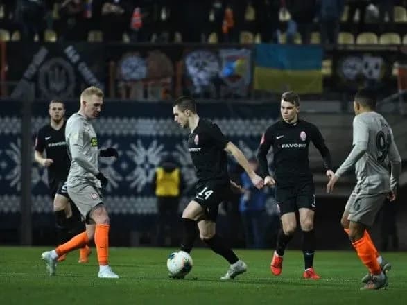 gol-z-penalti-prinis-shakhtaryu-peremogu-nad-zoreyu