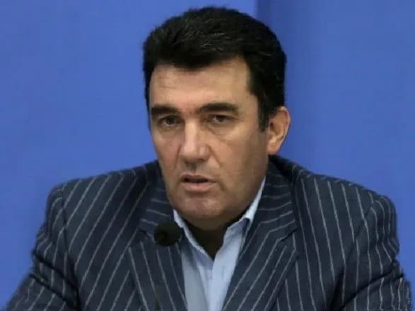 kerivnitstvo-sistemoyu-teritorialnoyi-oboroni-ukrayini-maye-perebuvati-u-sferi-kompetentsiyi-prezidenta-danilov