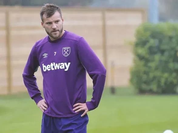 yarmolenko-vibuv-z-gri-na-misyats-cherez-travmu