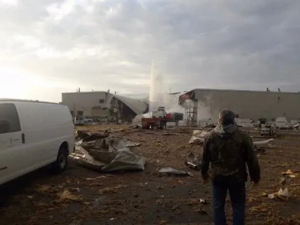 na-aviabudivnomu-zavodi-v-kanzasi-stavsya-vibukh