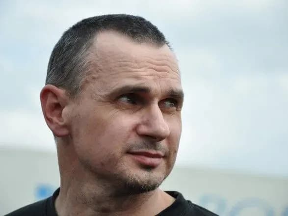 sentsov-prokomentuvav-obmin