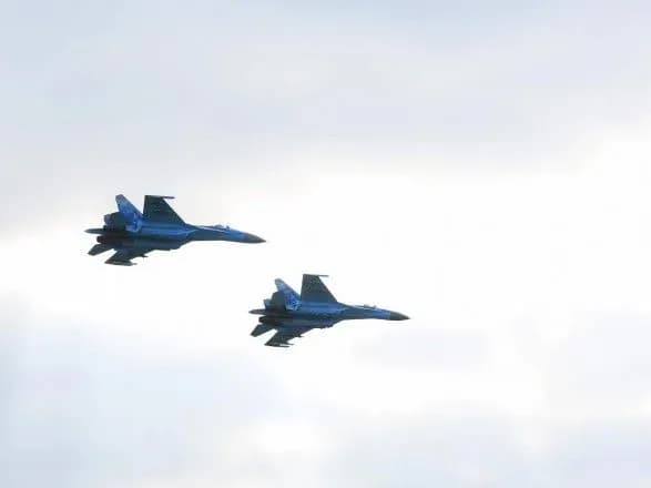 vische-neba-povitryani-sili-podililis-nayyaskravishimi-mittyevostyami-2019-roku