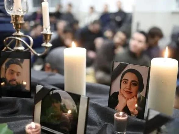 kanada-vtratila-naykraschi-umi-akademichnoyi-spilnoti-v-katastrofi-litaka-mau-reuters