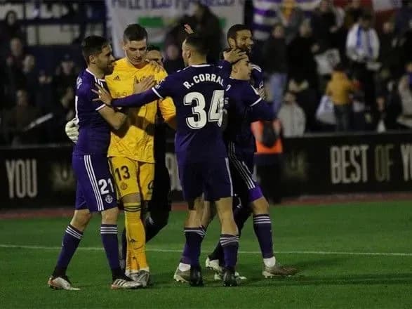 dva-vidbitikh-penalti-lunina-viveli-valyadolid-v-1-16-finalu-kubku-ispaniyi