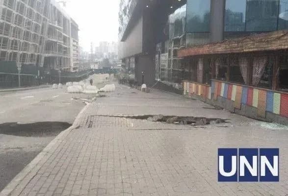 poriv-trubi-bilya-ocean-plaza-roboti-planuyut-zavershiti-zavtra