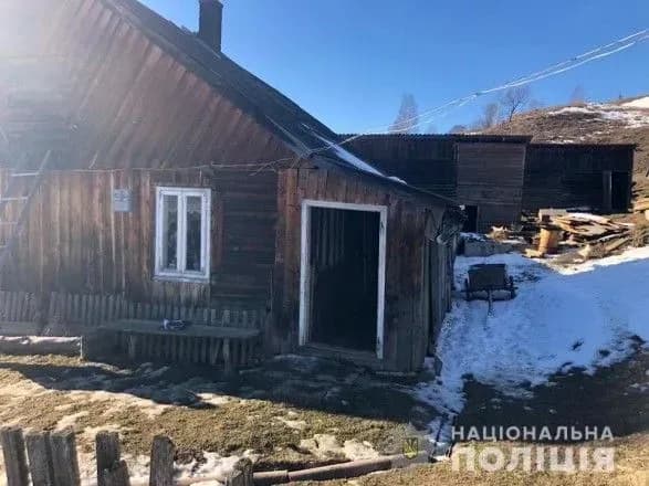 na-zakarpatti-znayshli-zastrelenim-podruzhzhya-pidozryuyut-vbivstvo-i-samogubstvo