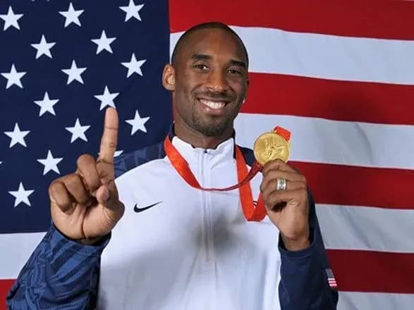 pyatikratniy-chempion-nba-brayant-zaginuv-u-rezultati-aviakatastrofi