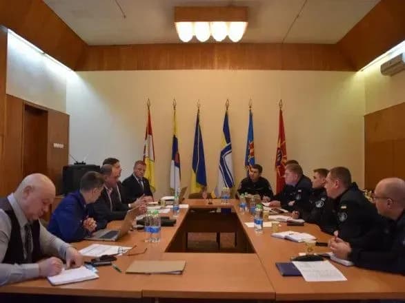 vms-ukrayini-zbirayutsya-otrimati-tri-kateri-island-u-2021-rotsi