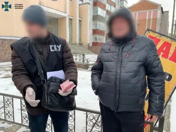 deputata-poltavskoyi-oblradi-pidozryuyut-u-vimaganni-groshey-iz-pidpriyemtsiv