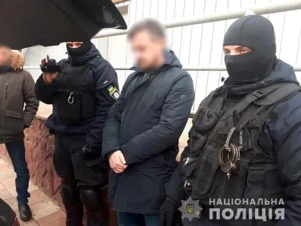 na-bukovini-vikrili-zlochinne-ugrupovannya-scho-zaymalosya-pidrobkoyu-pasportiv-krayin-yevrosoyuzu