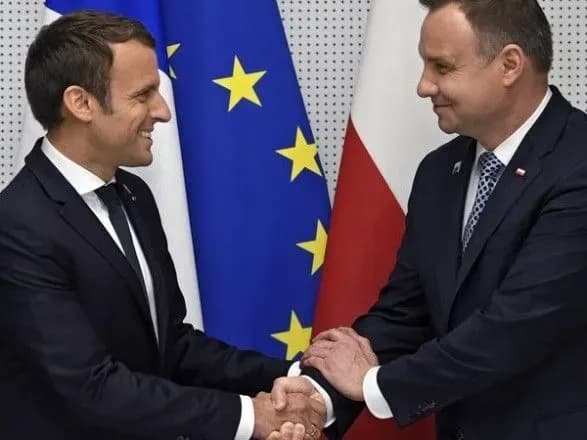 duda-i-makron-u-ponedilok-obgovoryat-situatsiyu-v-ukrayini