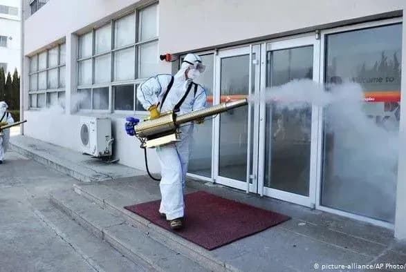 poshirennya-koronavirusu-u-kitayi-izolyuvali-sche-odne-velike-misto