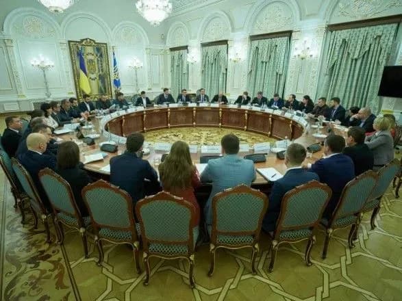 zelenskiy-doruchiv-kabminu-do-kintsya-misyatsya-rozibratis-z-realizatsiyeyu-programi-investitsiyna-nyanya